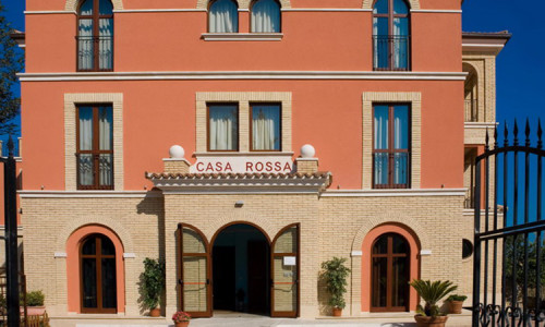 casa-rossa-alba-adriatica-facciata