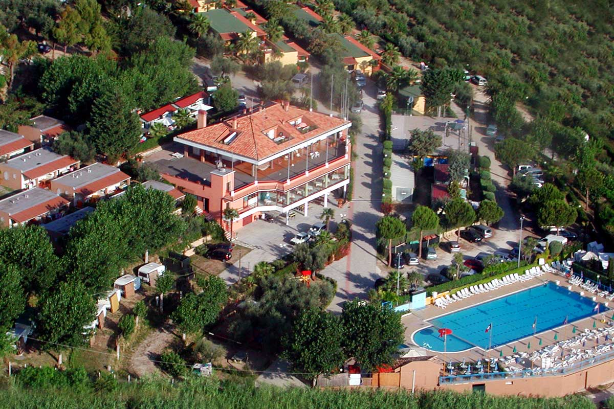 casa del maestro silvi marina